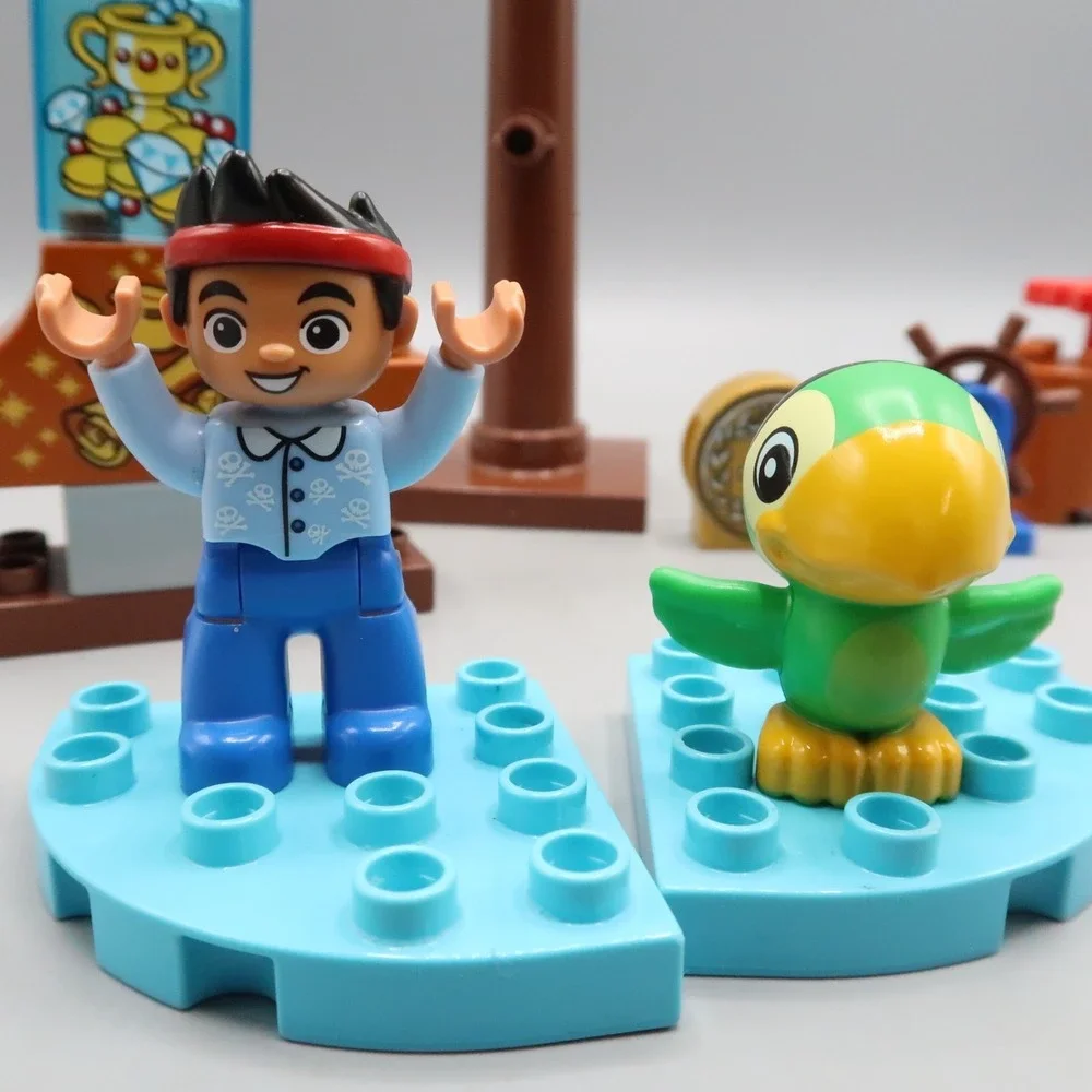 Lego Dulpo Jake & The Neverland‎ Pirates Skully Parrot Jake Mini Figures lot